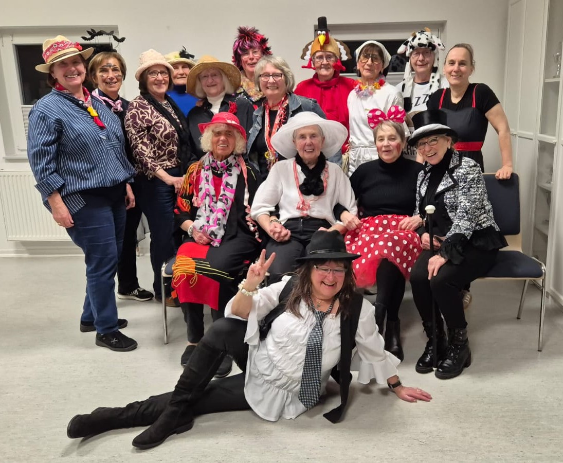 Karneval &Uuml;50 Frauen